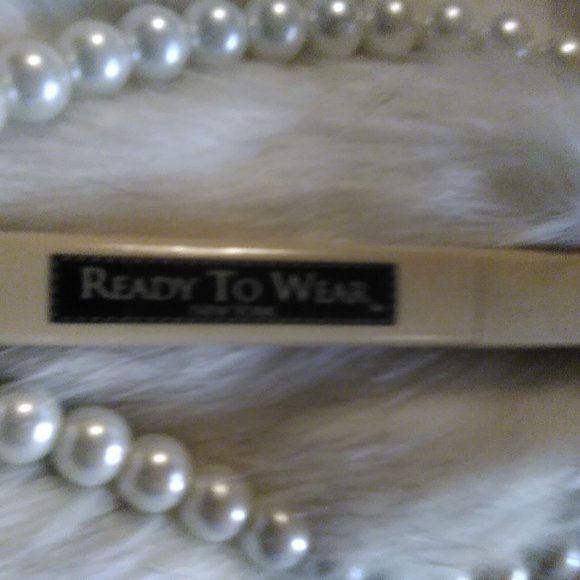 READY TO WEAR NEW YORK Sugar Lash Mascara Thick - Picture 3 of 6